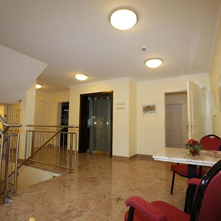 Hotel Hafen Hitzacker - Elbe ภายนอก รูปภาพ
