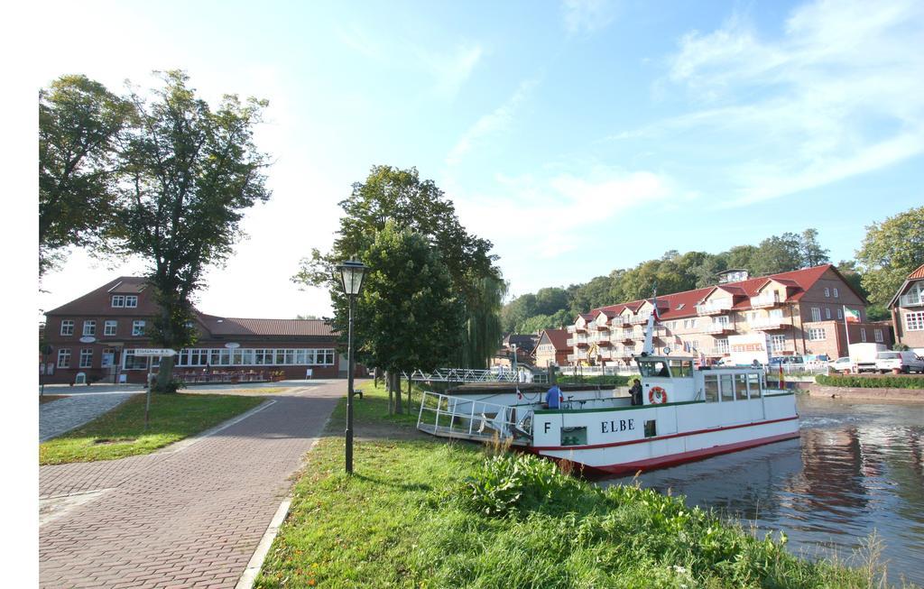 Hotel Hafen Hitzacker - Elbe ภายนอก รูปภาพ