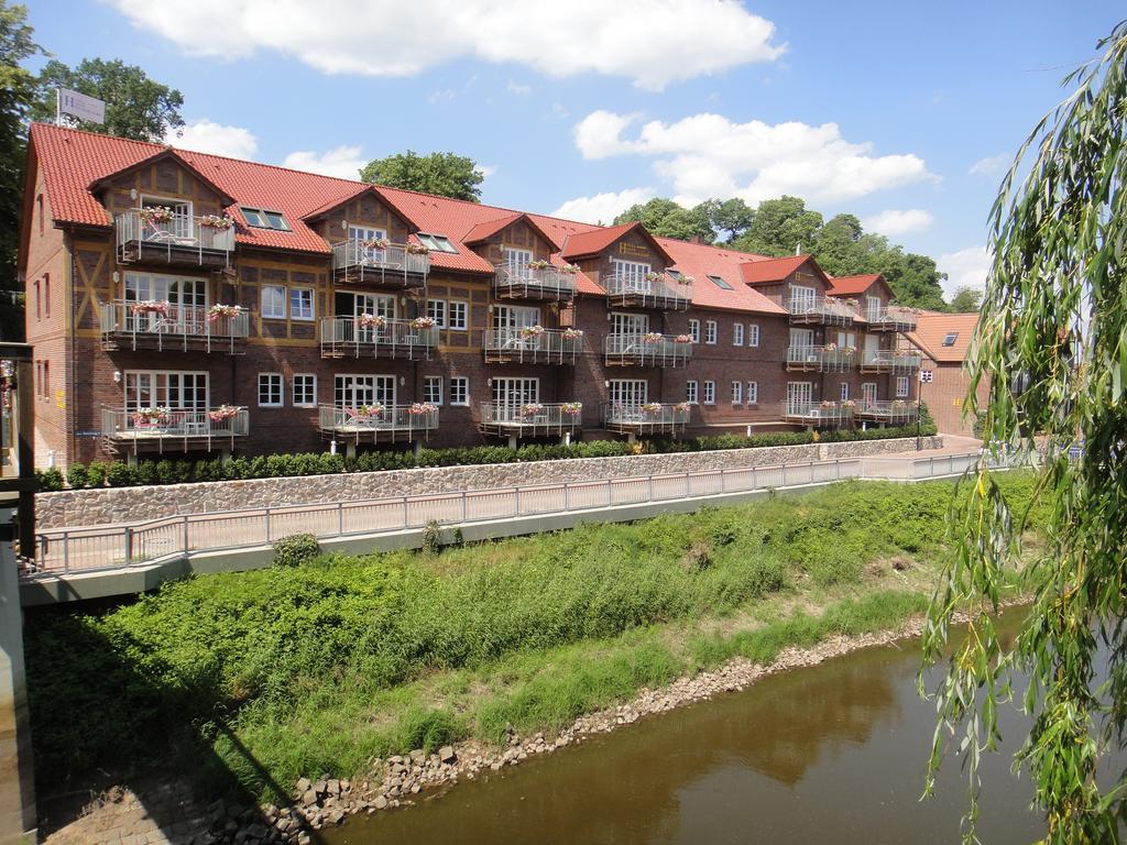 Hotel Hafen Hitzacker - Elbe ภายนอก รูปภาพ