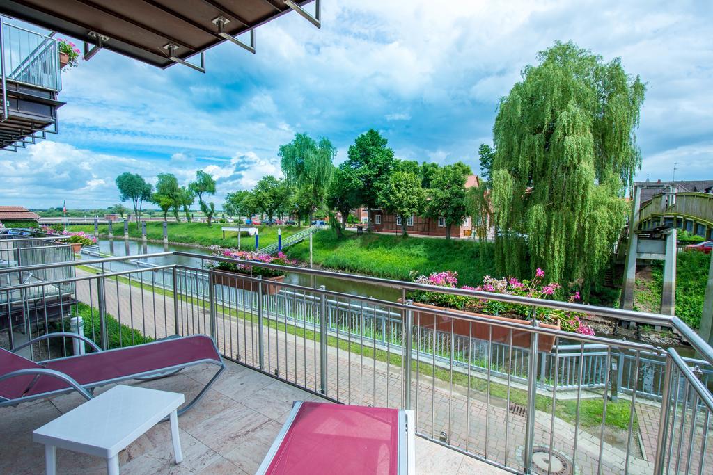 Hotel Hafen Hitzacker - Elbe ภายนอก รูปภาพ