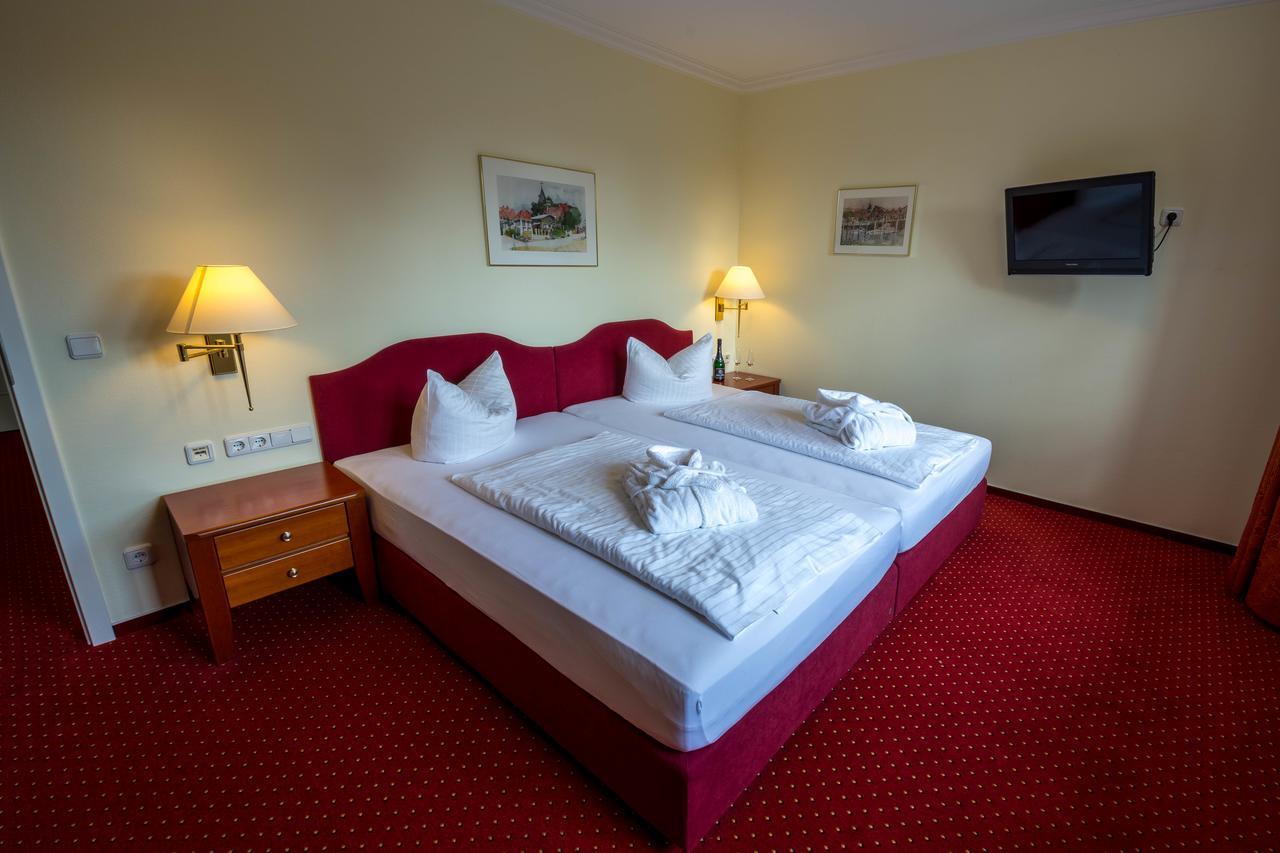 Hotel Hafen Hitzacker - Elbe ภายนอก รูปภาพ