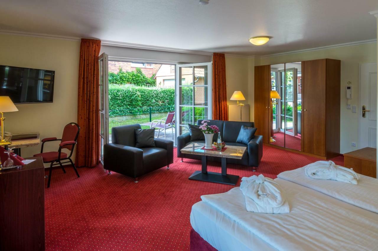 Hotel Hafen Hitzacker - Elbe ภายนอก รูปภาพ